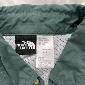 North face  hiking shirt Men’s L